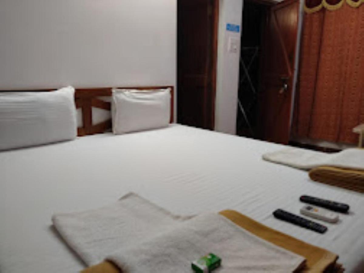 Blue Sea Beach Resort Malvan Exterior photo